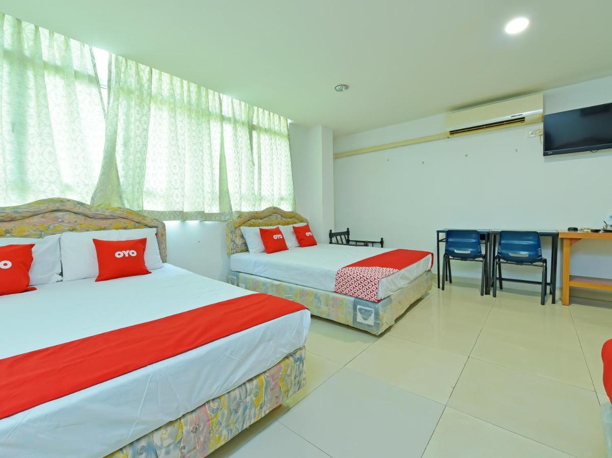 Super Oyo 90494 Sam Huat Hotel Kampong Atap المظهر الخارجي الصورة