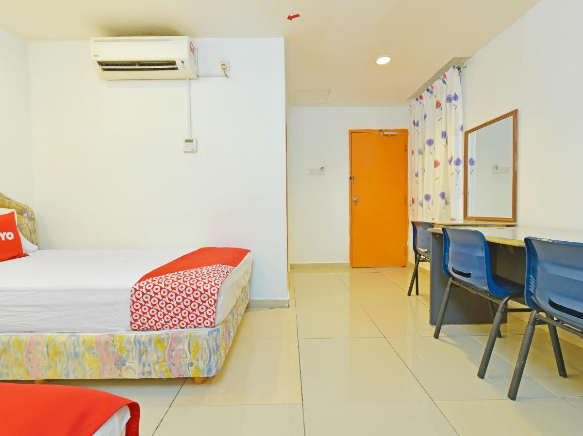 Super Oyo 90494 Sam Huat Hotel Kampong Atap المظهر الخارجي الصورة